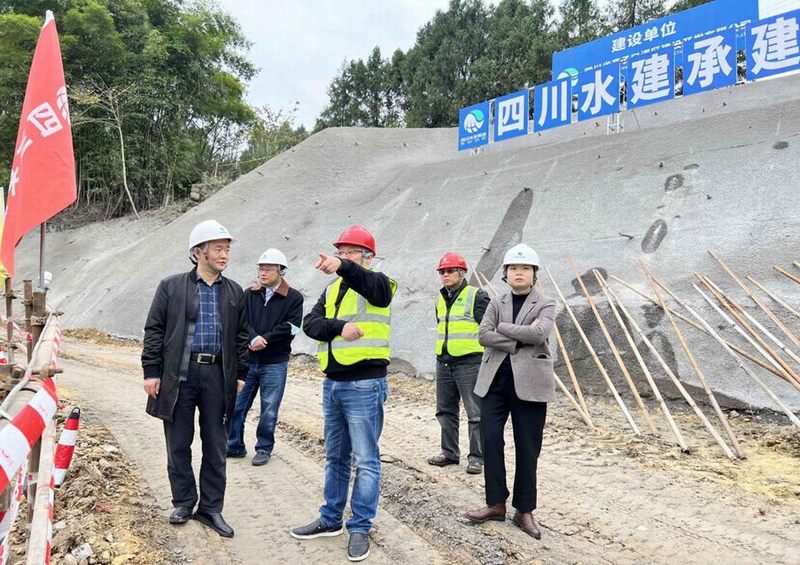 集團吳軍一行到亭子口灌區(qū)一期工程總承包（EPC)第I標(biāo)段開展調(diào)研工作